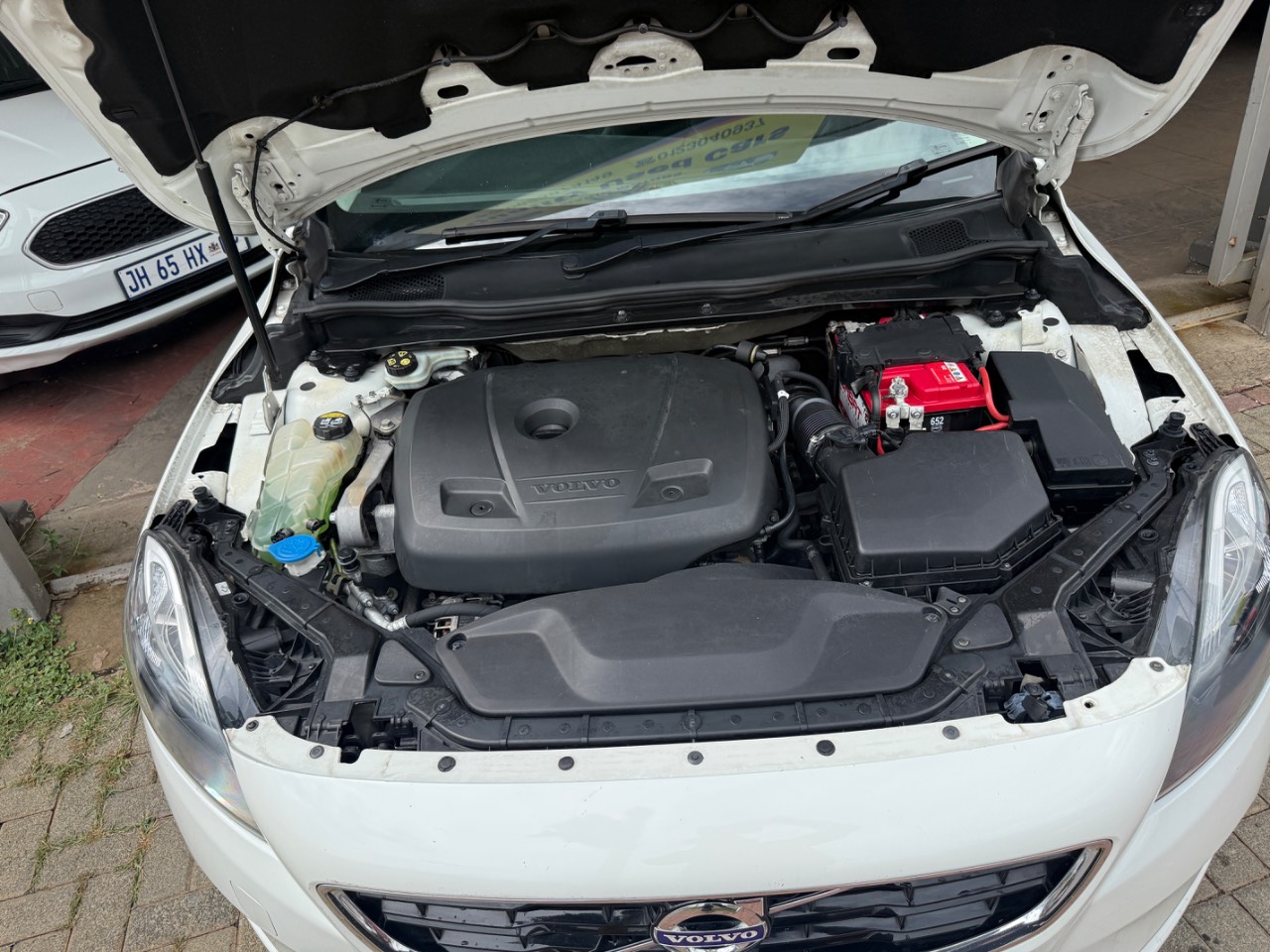 Volvo V40 thumbnail 14