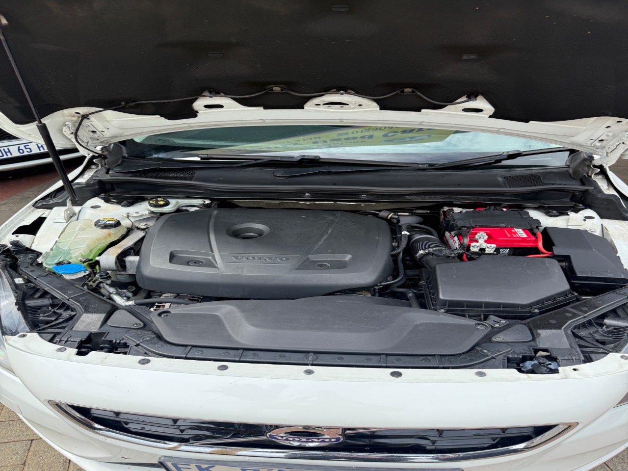 Volvo V40 thumbnail 15